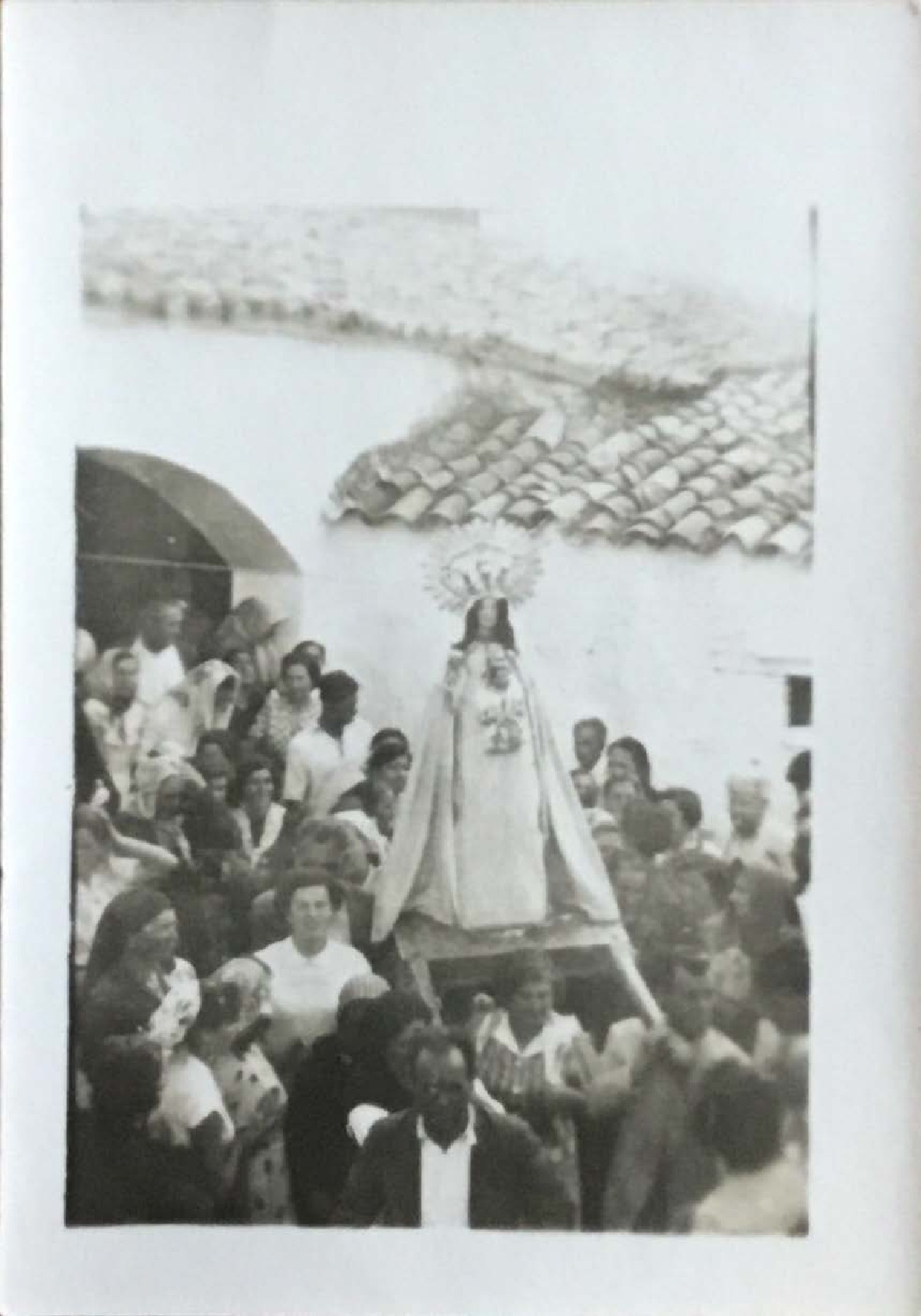 foto antigua Romeria Virgen del Castillo CHILLON